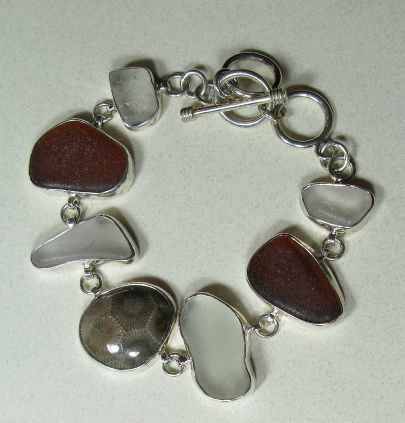Bracelet in Beach Glass and Petoskey Stones